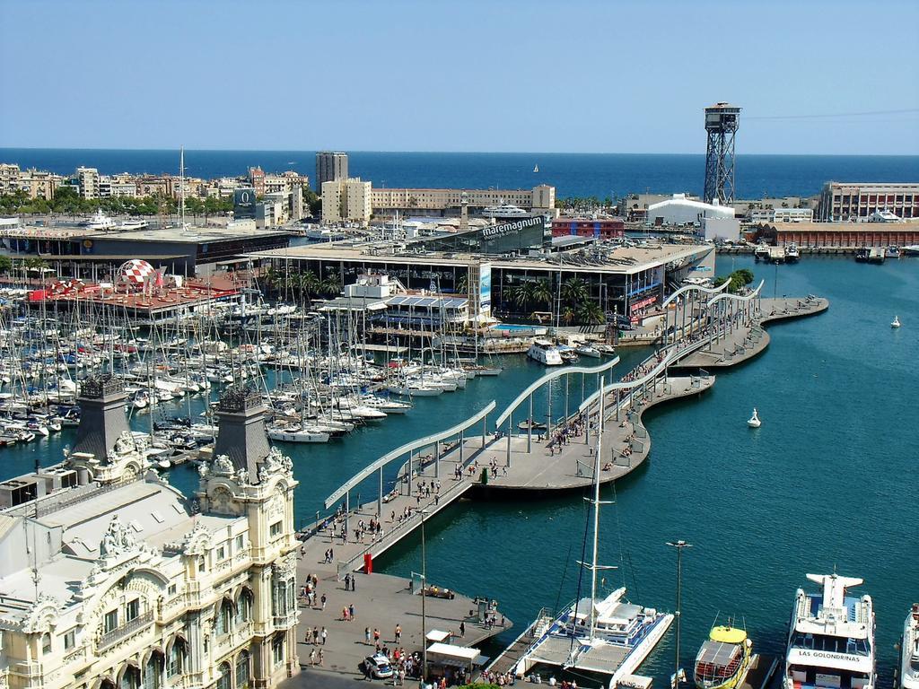 Appartamento Génesis Ramblas Barcellona Esterno foto